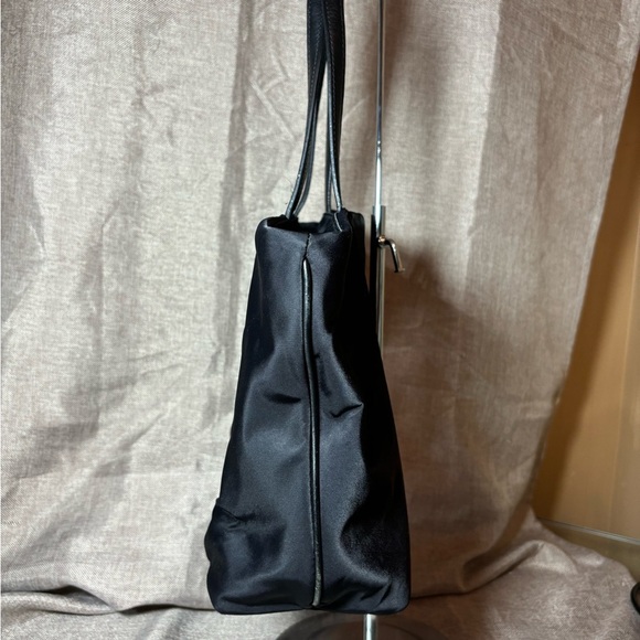 Kate Spade New York Ruby Nylon Leather Trimmed Tote w/Bow on front - Picture 4 of 14